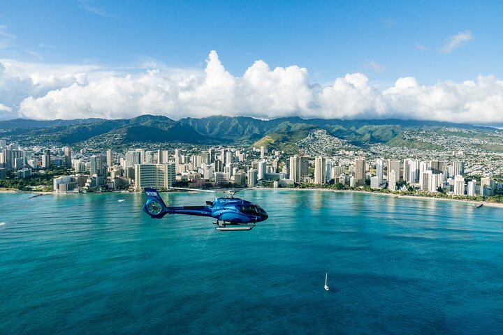 Blue Hawaiian Helicopters – Complete Island of Oahu Tour