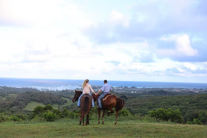 Gunstock Ranch – Private Sunset Dinner Ride