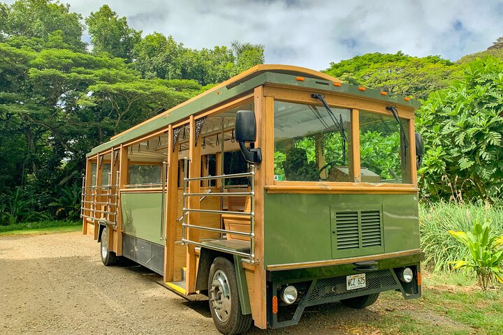 Kualoa Ranch – Kualoa Grown Tour
