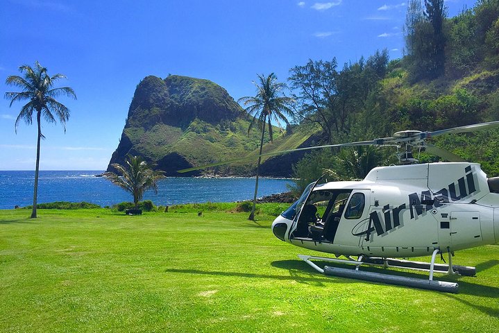 Air Maui – West Maui & Molokai with Oceanfront Landing