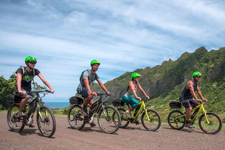 Kualoa Ranch – Novice Rider E-Bike Tour