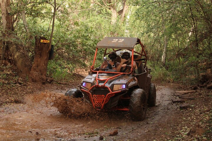Coral Crater Adventure Park – 3 Zipline & ATV Adventure Package