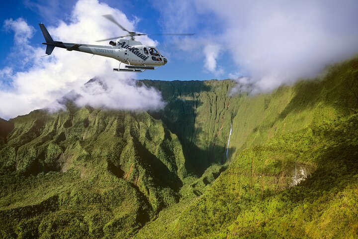 Air Kauai Helicopters – Ohana Tour