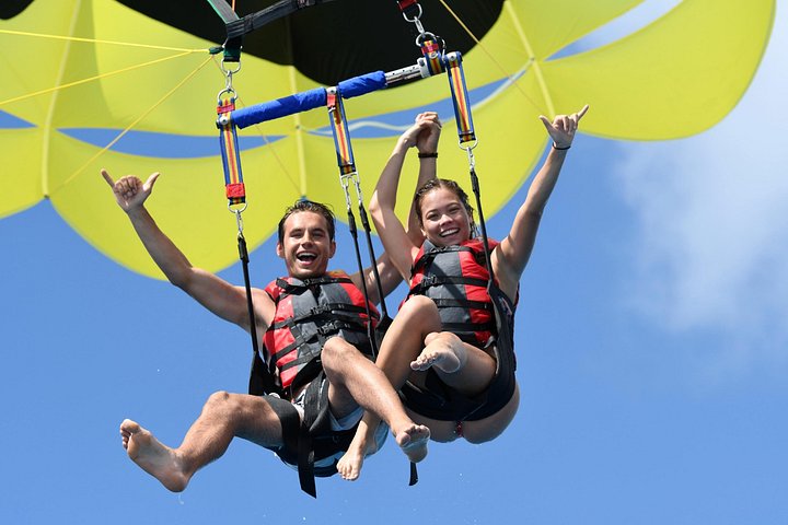 H2O Sports Hawaii – Oahu Parasailing in Hawaii Kai