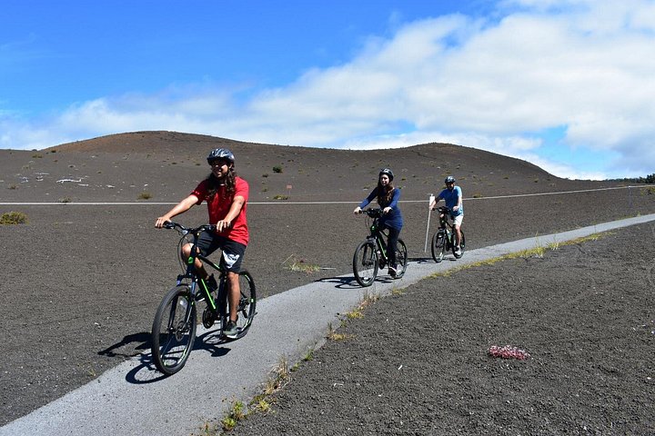 Self-Guided E-Bike Tour of Hawaii Volcanoes National Park